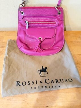 Rossi & Caruso Fuchsia Pink Pebbled Leather Crossbody Argentina